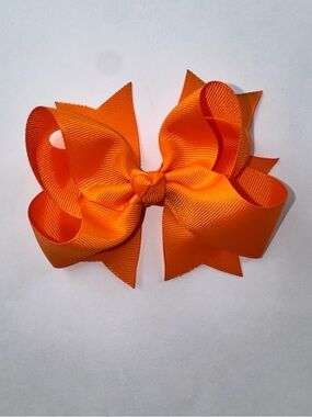 Solid Spike Bow